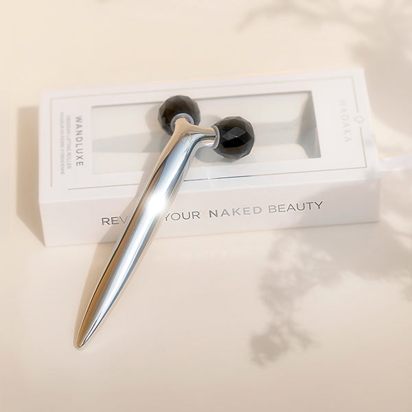 WANDLUXE Obsidian Facial Roller